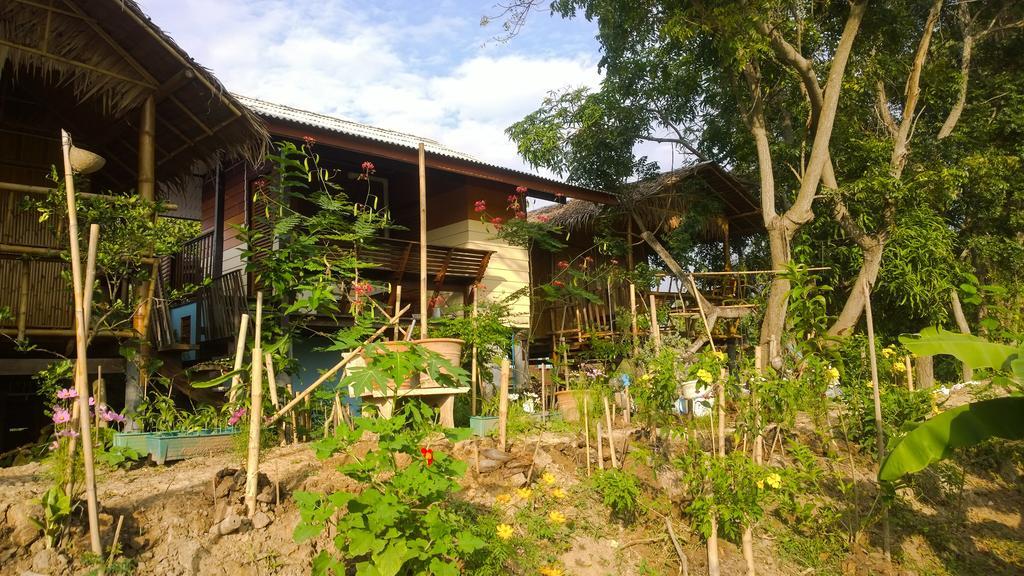 Cast Away Apartment นนทบุรี ภายนอก รูปภาพ