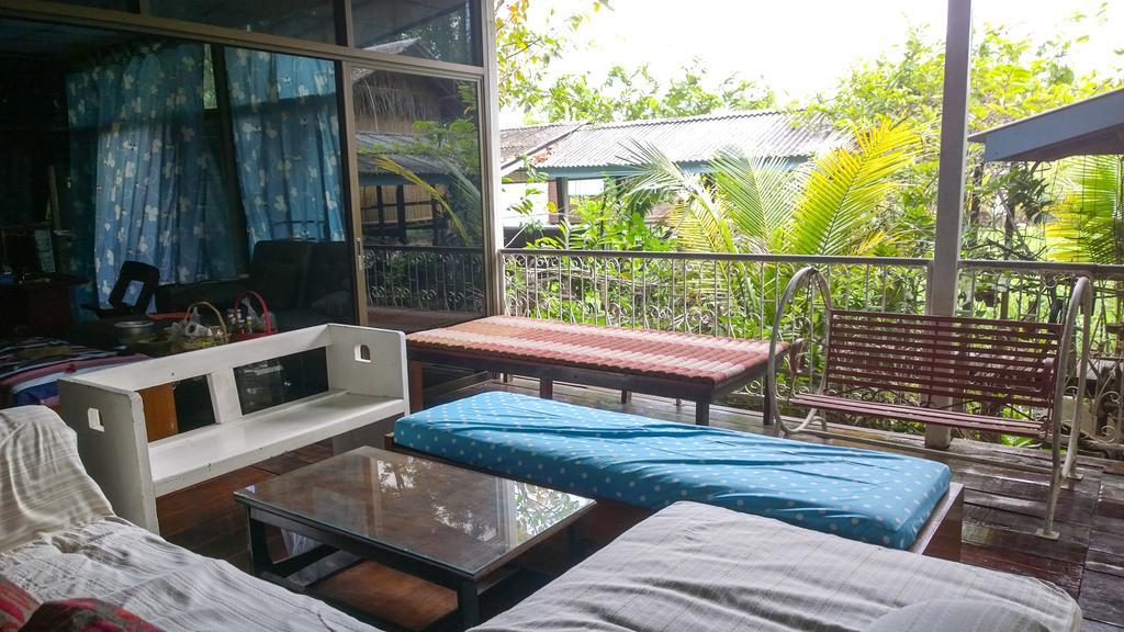 Cast Away Apartment นนทบุรี ภายนอก รูปภาพ