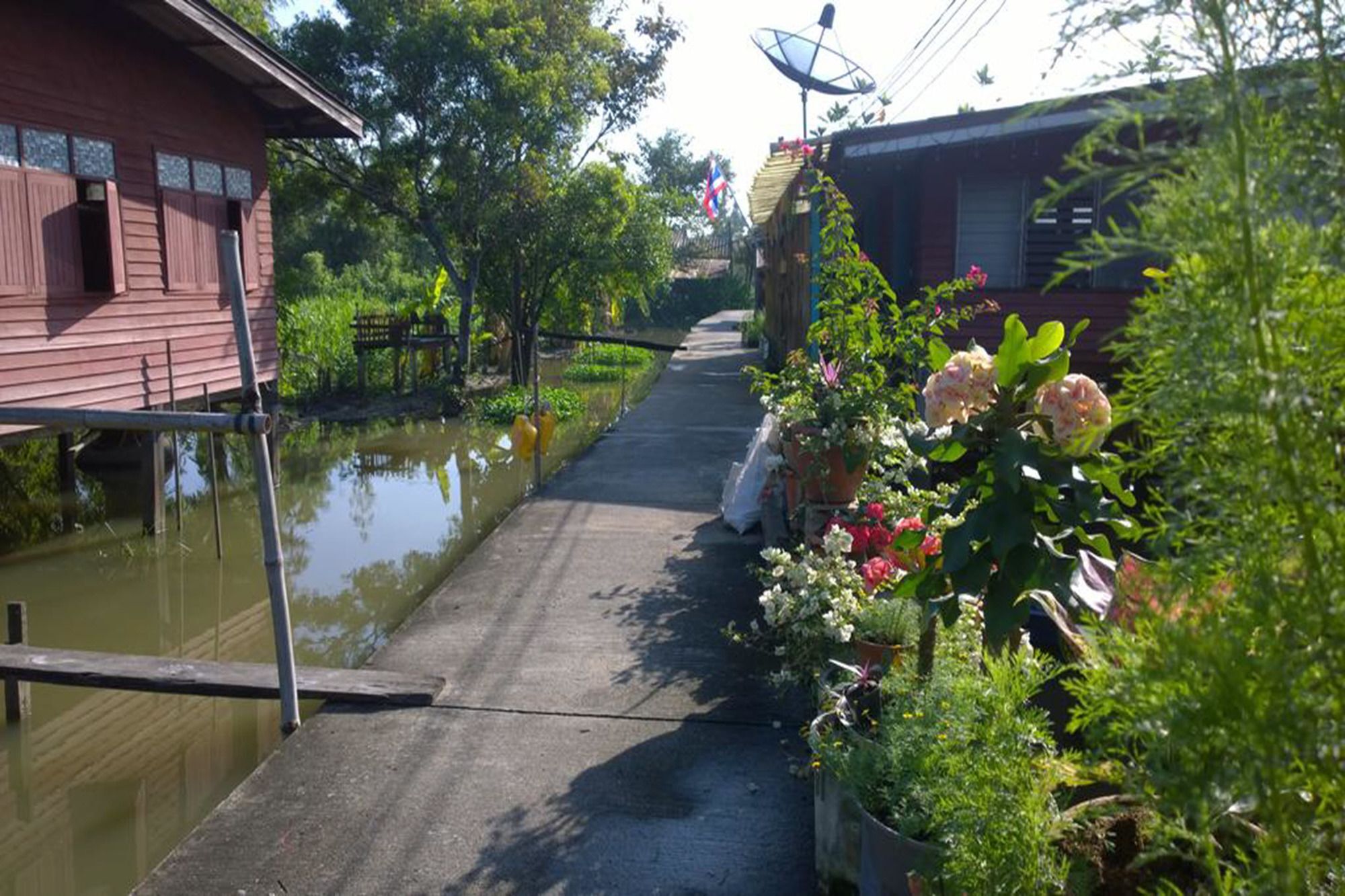 Cast Away Apartment นนทบุรี ภายนอก รูปภาพ